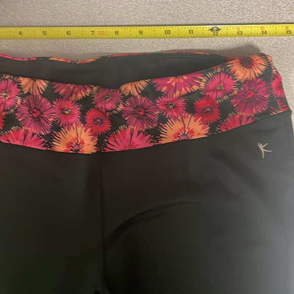 Danskin dri more cropped workout pants - Picture 4 of 6